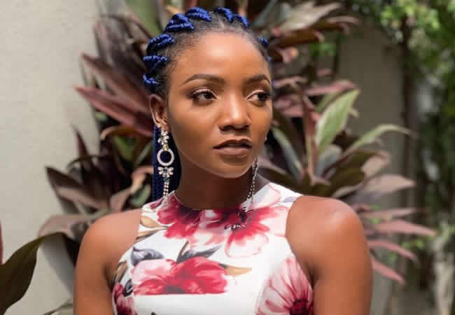 I have endured years of discomfort – Simi