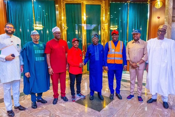 NLC , TUC Presidents Meet with President in Abuja on National Minimum Wage