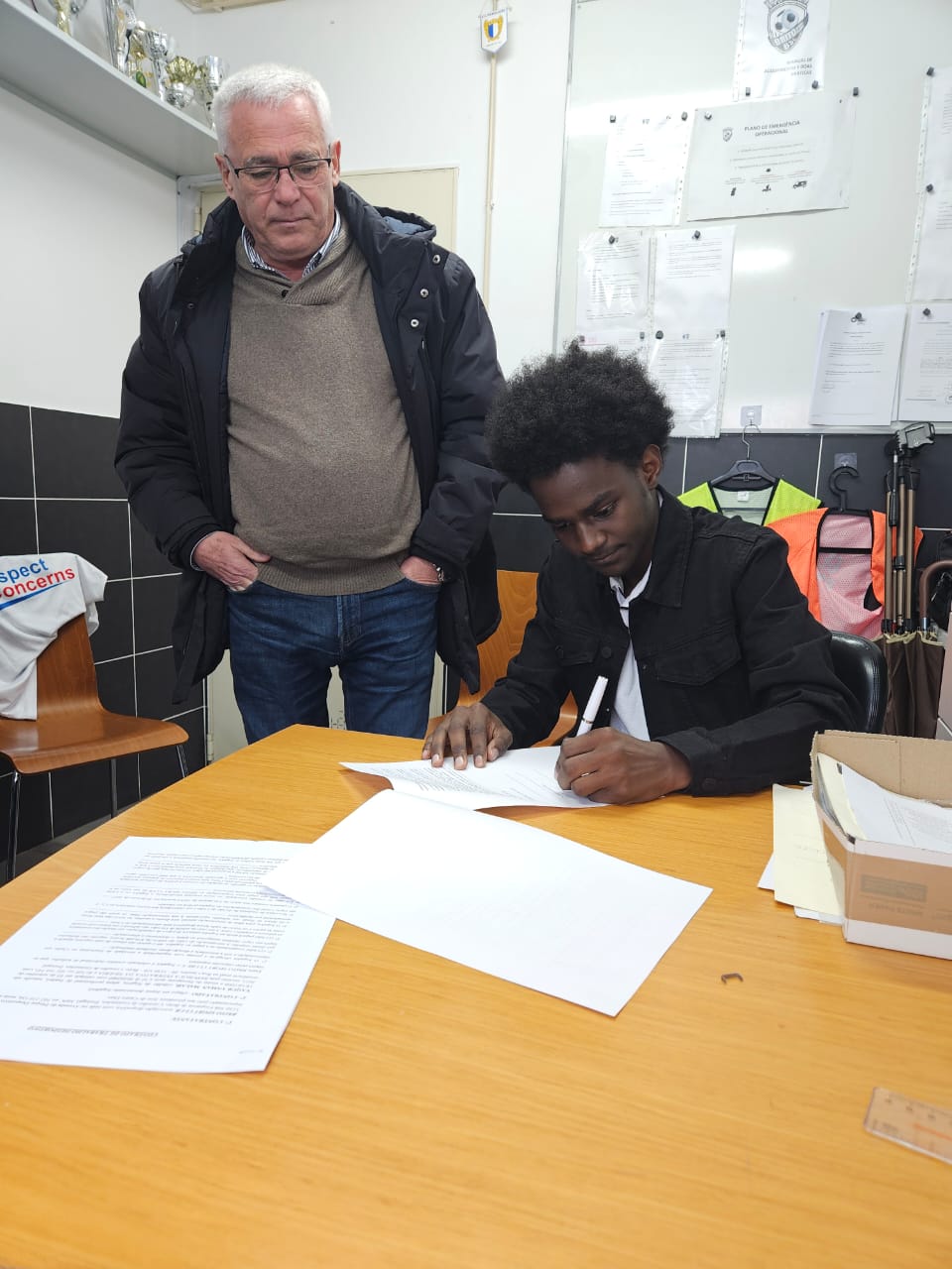 Portugal club signs on 19-year-old Nigerian-born, Usman-Malah
