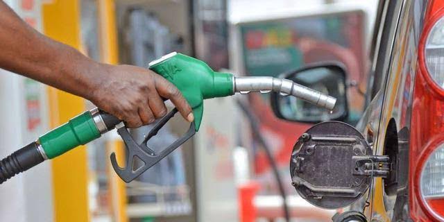 Marketers sell fuel at N800 per litre furthering the pricewar in  downstream sector