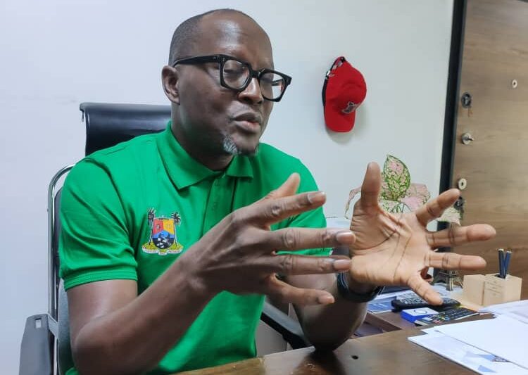 Man in Viral Video dumping waste on Alapere Bridge Remanded in Prison… Offender remanded in Kirikiri till June 26
